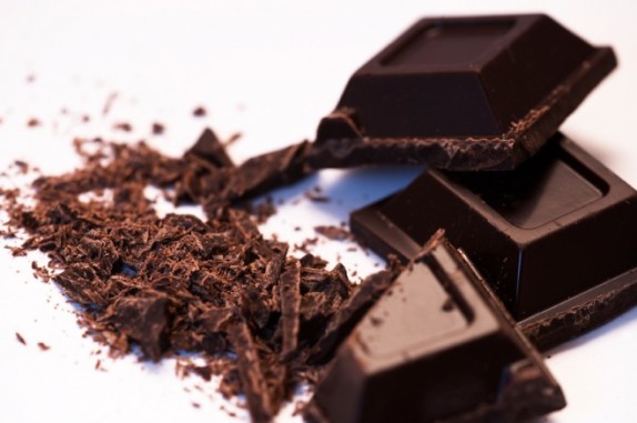 Тёмный шоколад содержит большое количество жиров